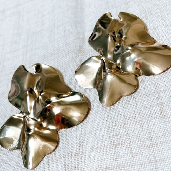 Geo shaped gold earrings N195 - Picture 4 of 6